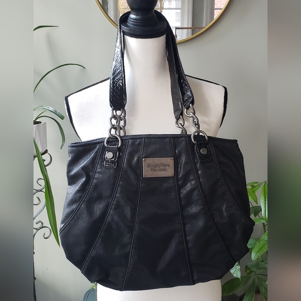 Simply Vera Vera Wang Faux Leather Black Shoulder Bag with Chain Strap
